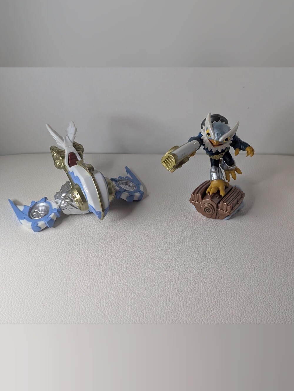 Activision Skylanders Skylander Trap Team Hurricane Jet-Vac And Vehicle